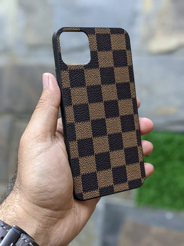 iPhone 11 - LV leather texture check Edition Brown